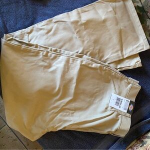 Women’s Dickie Khaki Pants 18 Regular